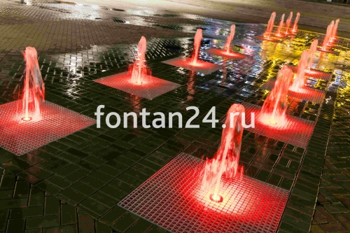 Фонтан в районе здания государственного цирка